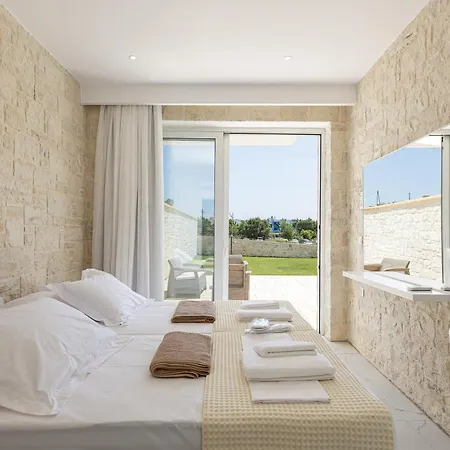 Mythos Villas Damnoni Esterno foto