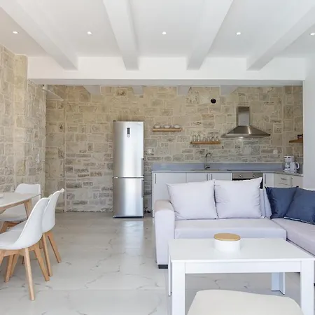 Mythos Villas Damnoni Esterno foto