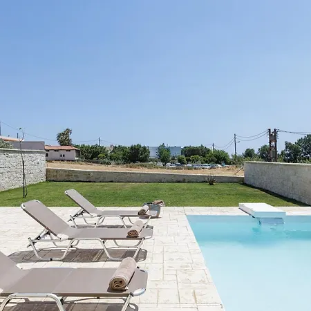 Mythos Villas Damnoni Esterno foto