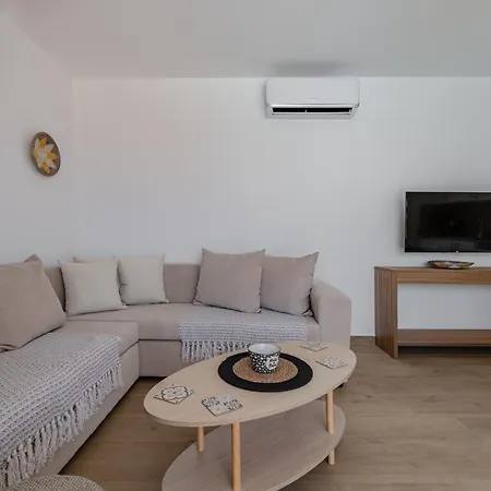Mythos Villas Damnoni Esterno foto