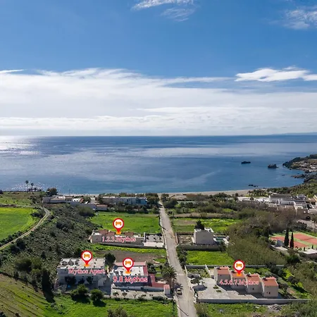 Mythos Villas Damnoni Esterno foto