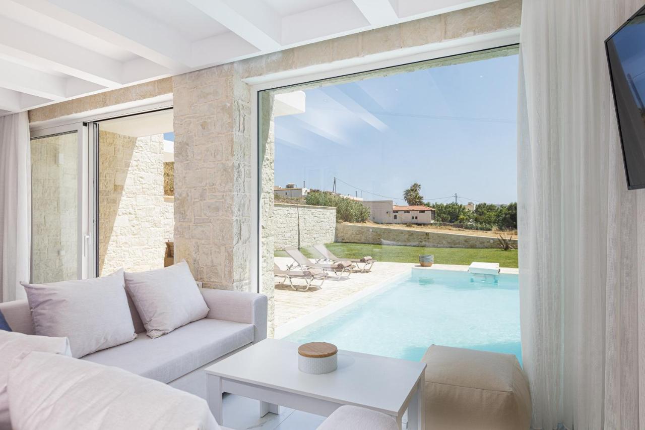 Mythos Villa *