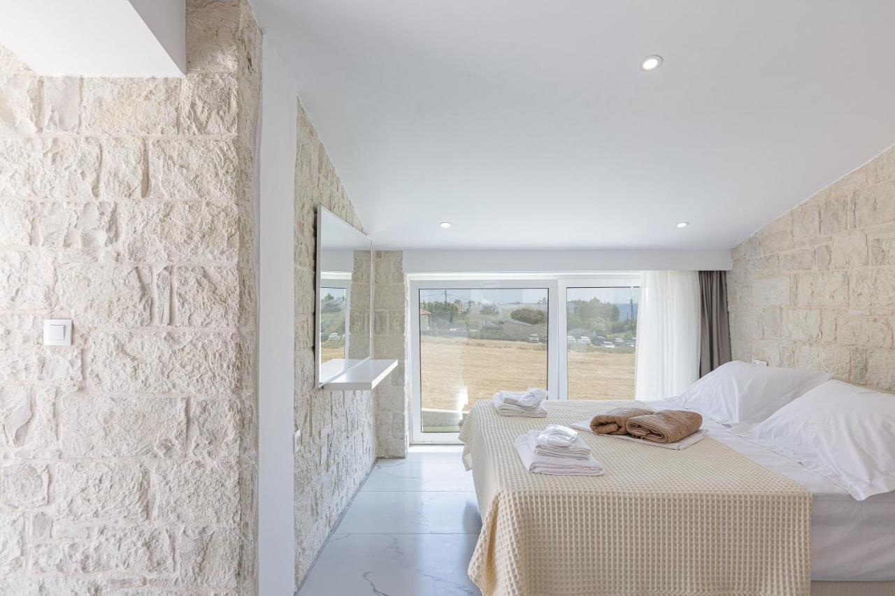 Villa Mythos *