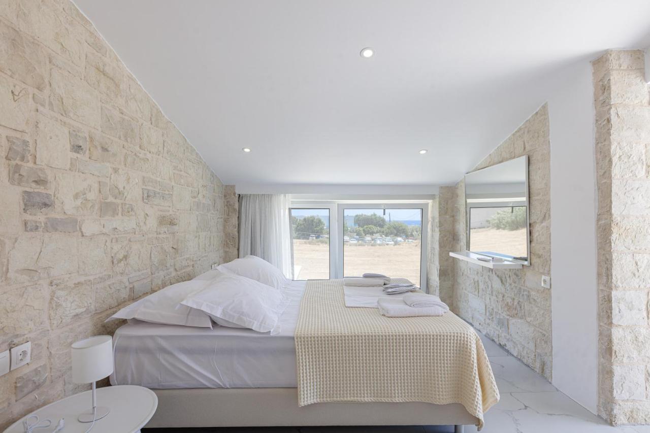 Villa Mythos *