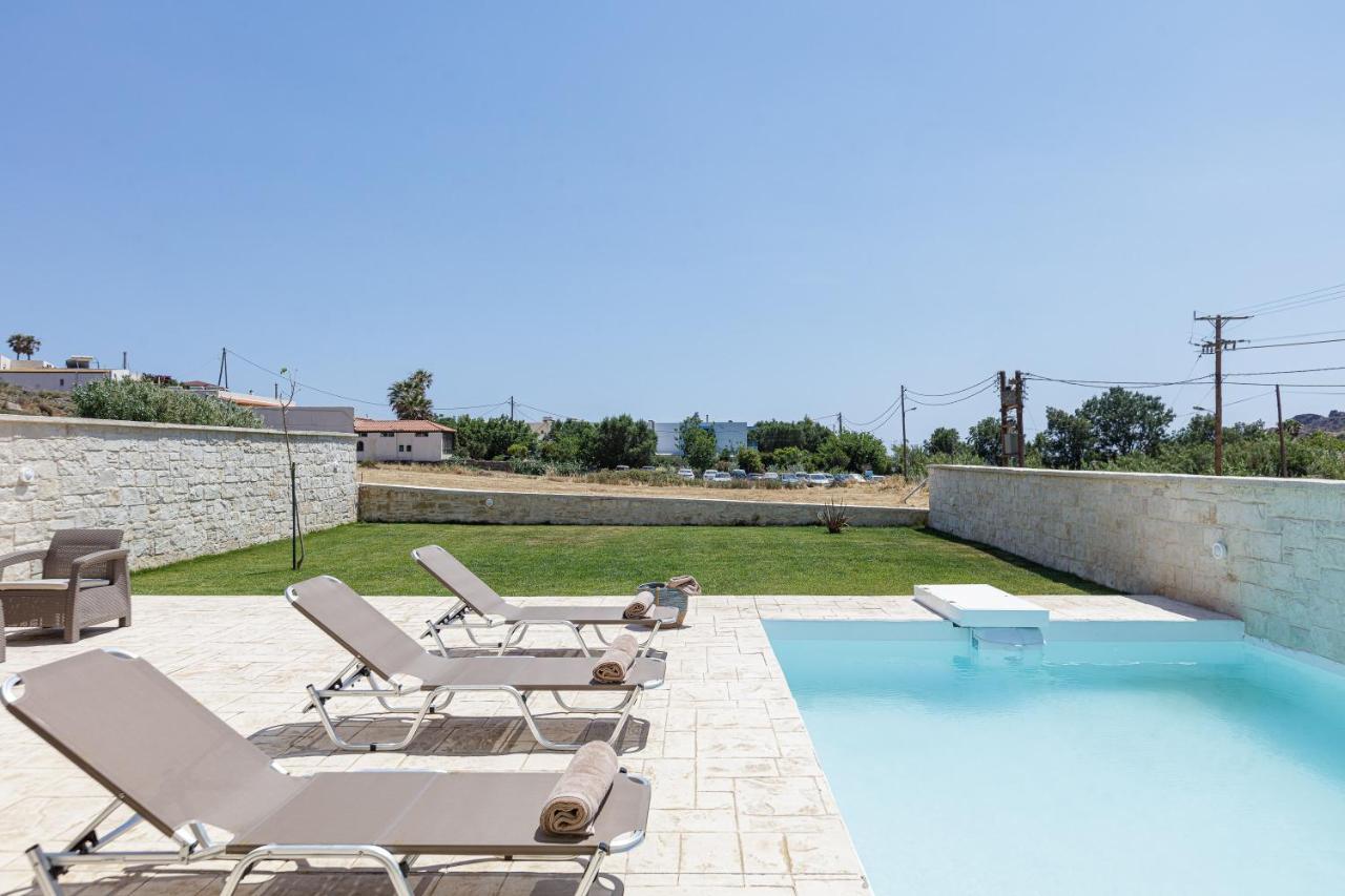 Villa Mythos