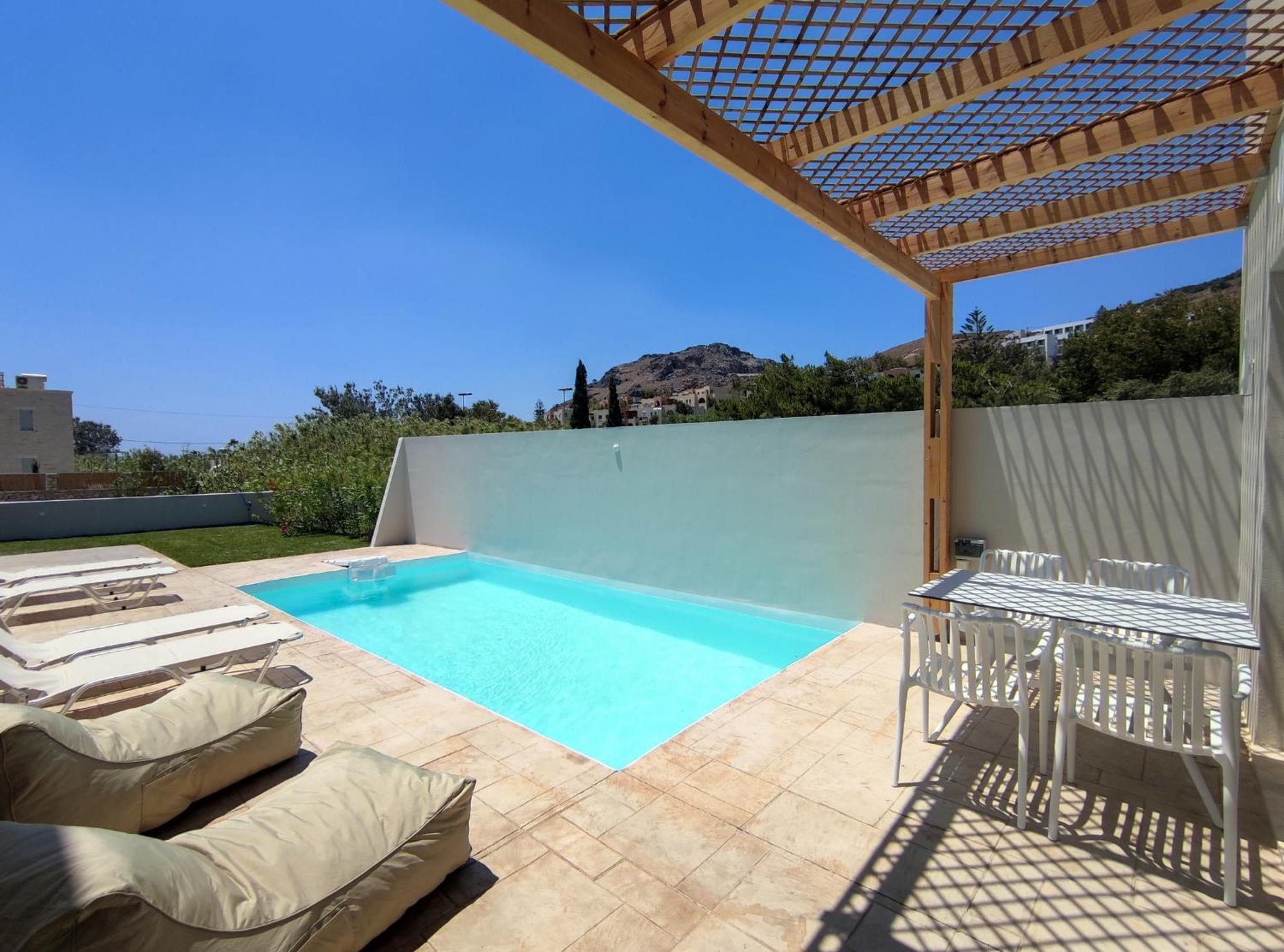 Mythos Villa Damnoni